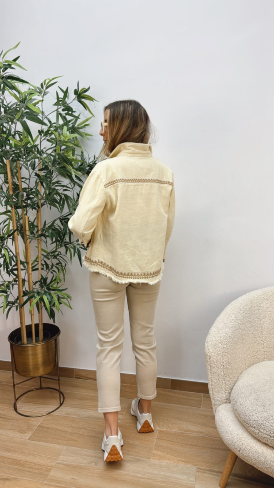 Chaqueta Bordada Beige & Camel